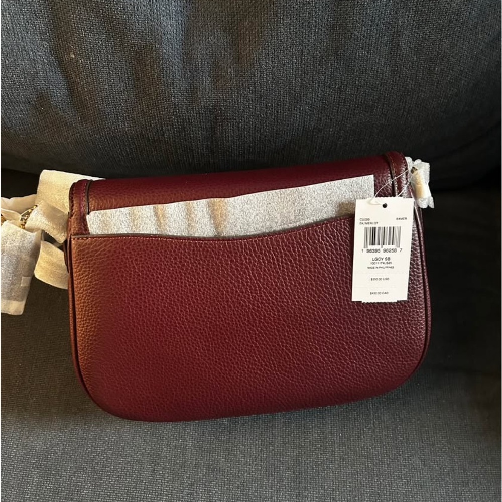 Brand new Coach Legacy Shoulder/Crossbody Bag - Picture 2 of 5